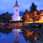 Domcek Pod Tatrami * Nová Lesná