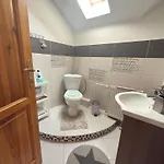 Domcek Pod Tatrami 招待所 Nová Lesná