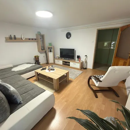 Domcek Pod Tatrami Guest house