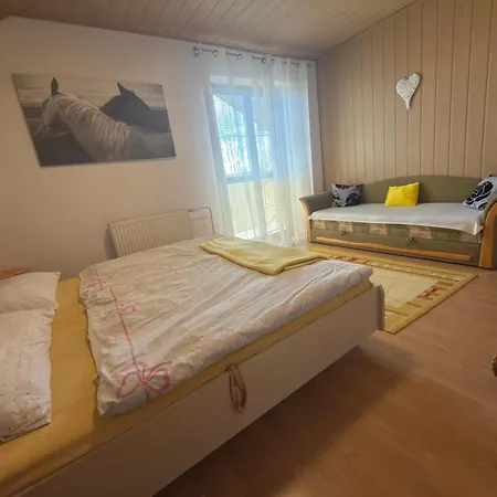 Domcek Pod Tatrami Guest house